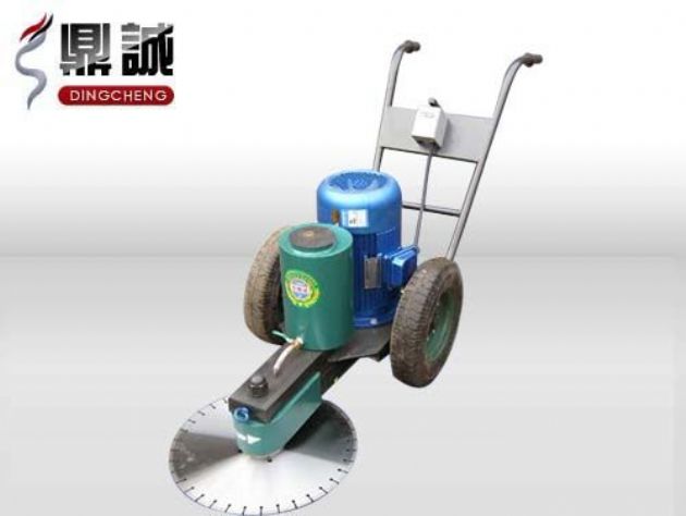 點(diǎn)擊查看詳細(xì)信息<br>標(biāo)題：手推式切樁機(jī) 閱讀次數(shù)：14208