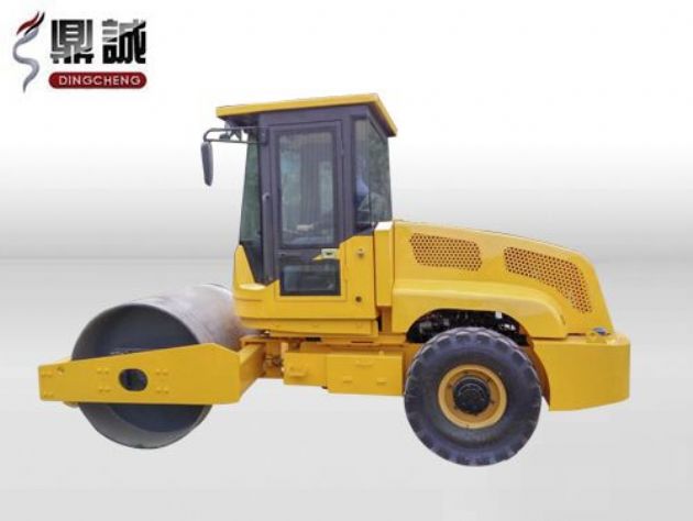 點(diǎn)擊查看詳細(xì)信息<br>標(biāo)題：6噸單鋼輪振動(dòng)壓路機(jī) 閱讀次數(shù)：13937